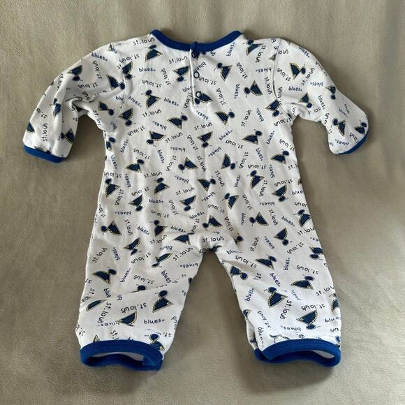 Vintage St Louis Blues Baby Outfit Onesie Hockey 12 Months AOP - Picture 4 of 4